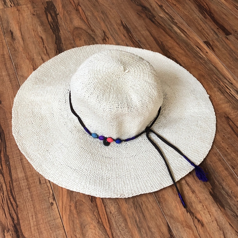 Roxy Floppy Sun Beach Summer Hat Straw Woven